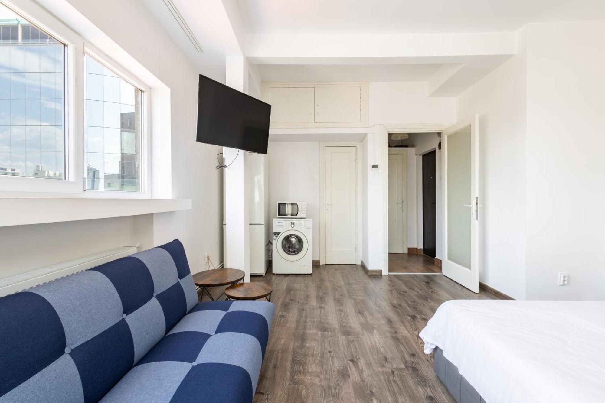 Downtown Victoria Apartments By Citybookings Bukurešť Exteriér fotografie